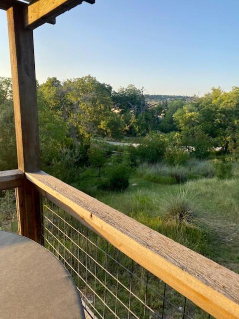 City On A Hill At Spring Creek Fredericksburg Zewnętrze zdjęcie